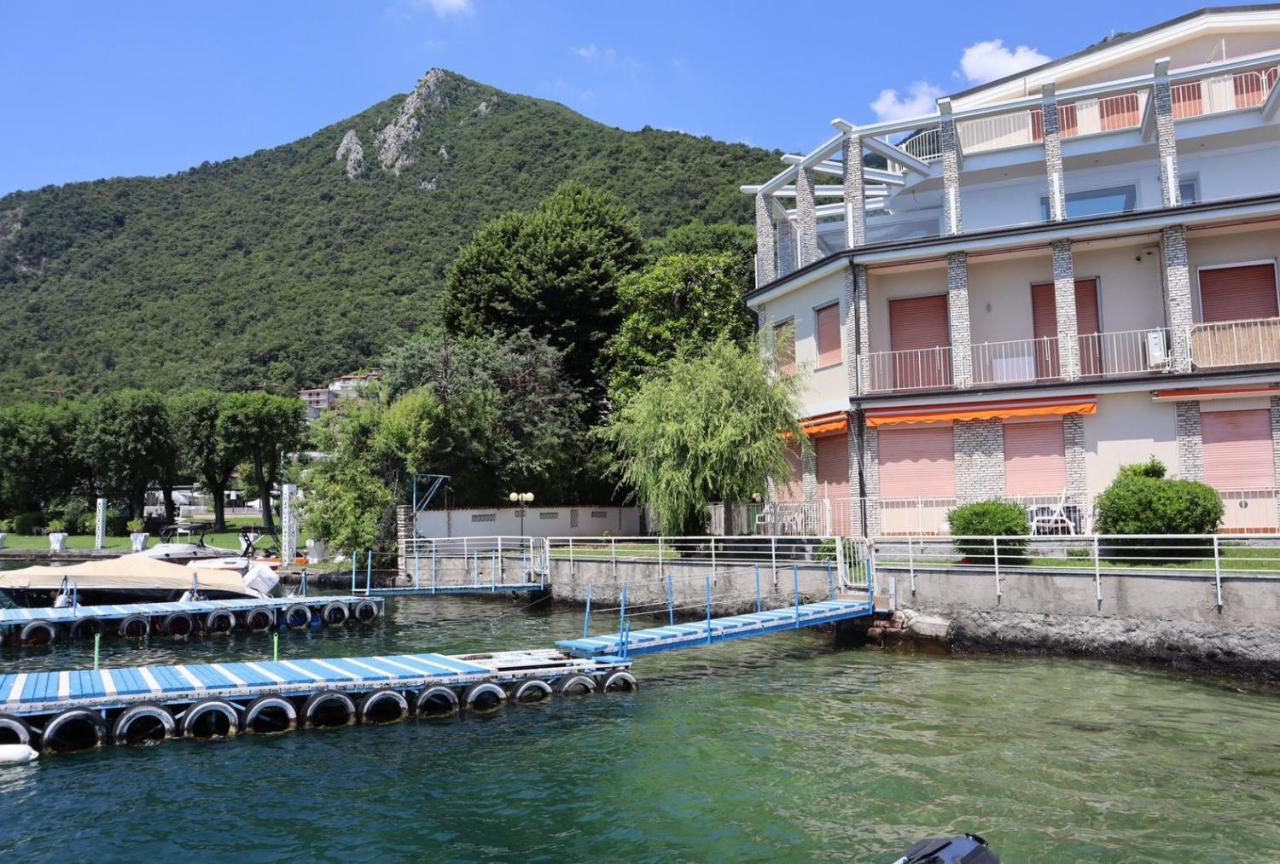 La Finestra "Sul Lago" Predore Dış mekan fotoğraf