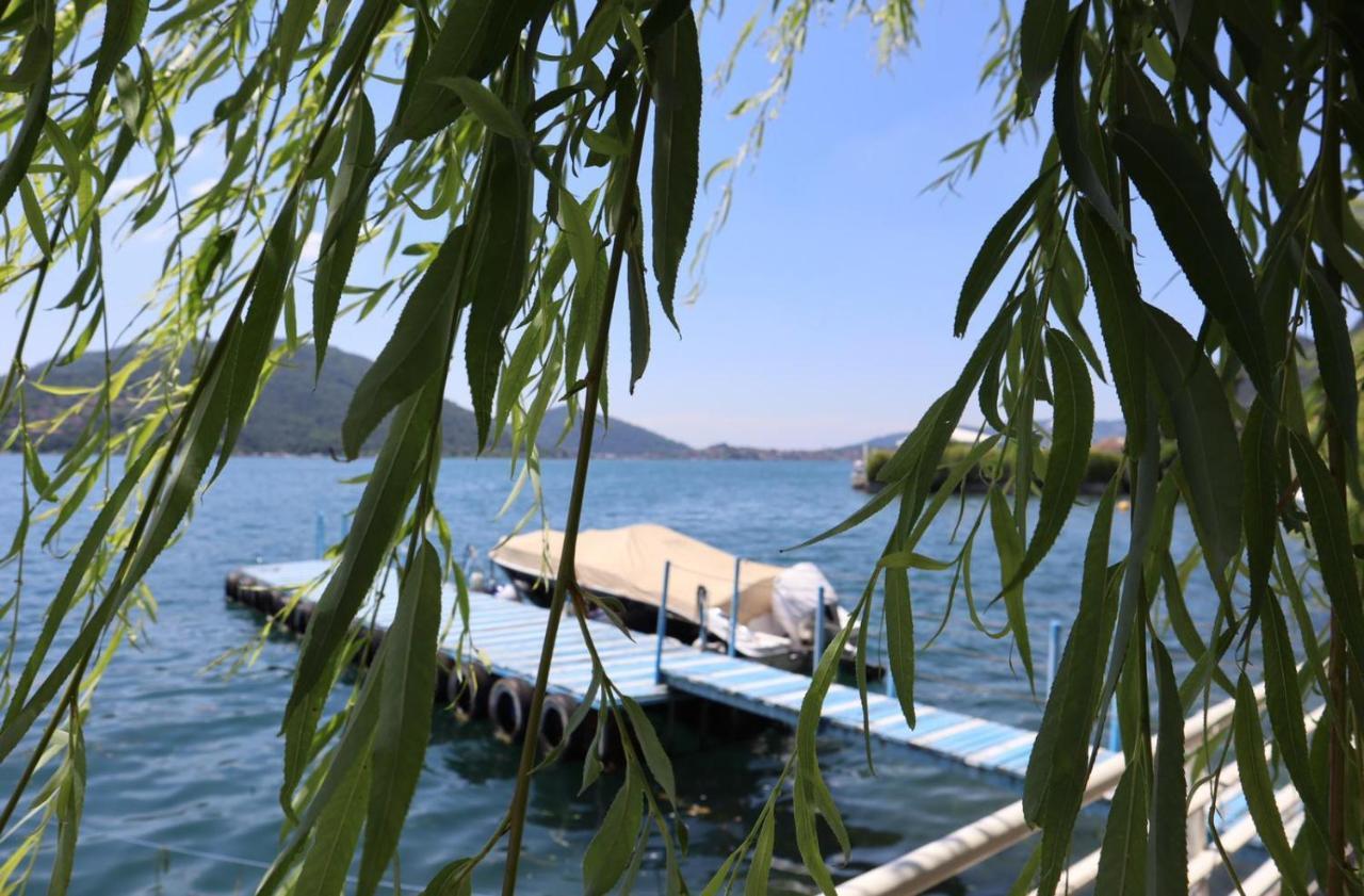 La Finestra "Sul Lago" Predore Dış mekan fotoğraf